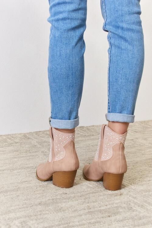 Neutral Bling Cowgirl Booties